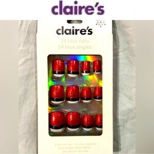 🎅🏻CLAIRE’S christmas Red Glitter press on faux nails 24 piece NWT NIB